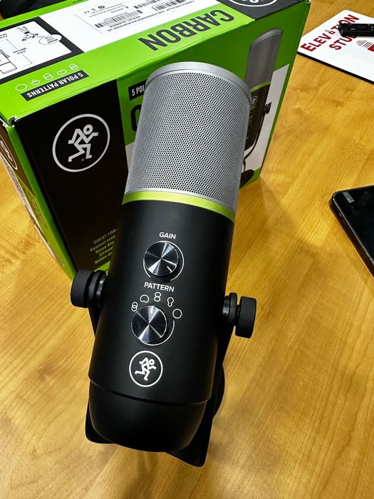 Microfone Condensador Carbon Element