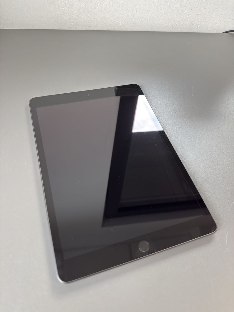 Apple iPad 7 128GB  fv