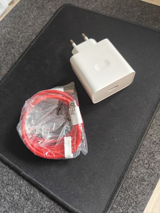 Ładowarka sieciowa supervooc 100W nowa realme oppo oneplus inne