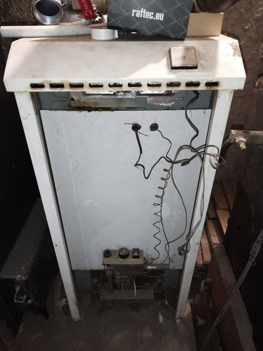 Продам котел почти новый