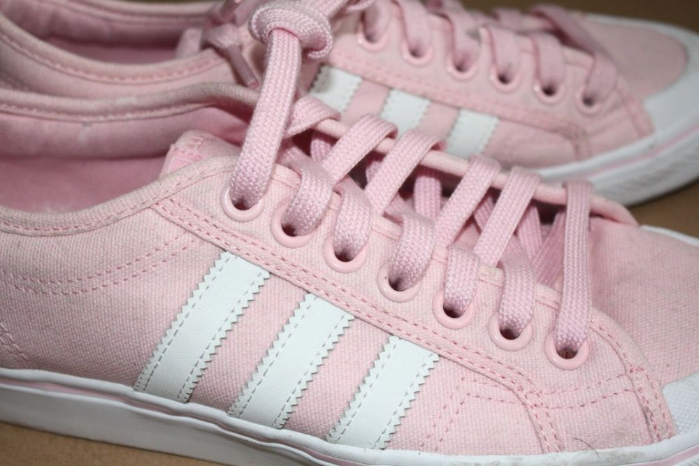 Sapatilhas adidas nizza rosa claro