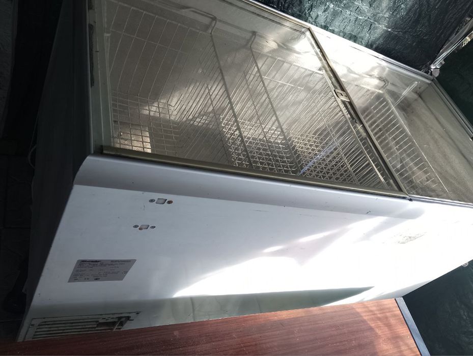 продам Морозилка морозильна камера скриня все працює можемо привезти