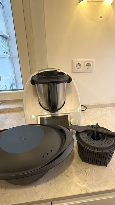 Bimby Tm6 branca, em ótimo estado, com garantia