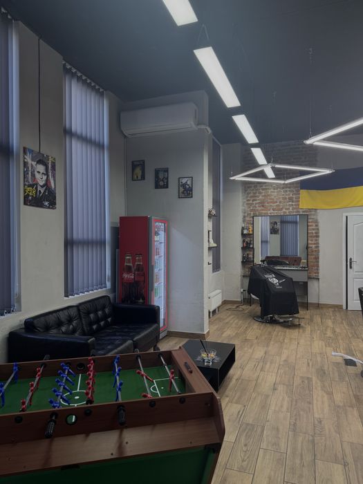 Продається діючий прибутковий бізнес — мережа барбершопів Republic 13