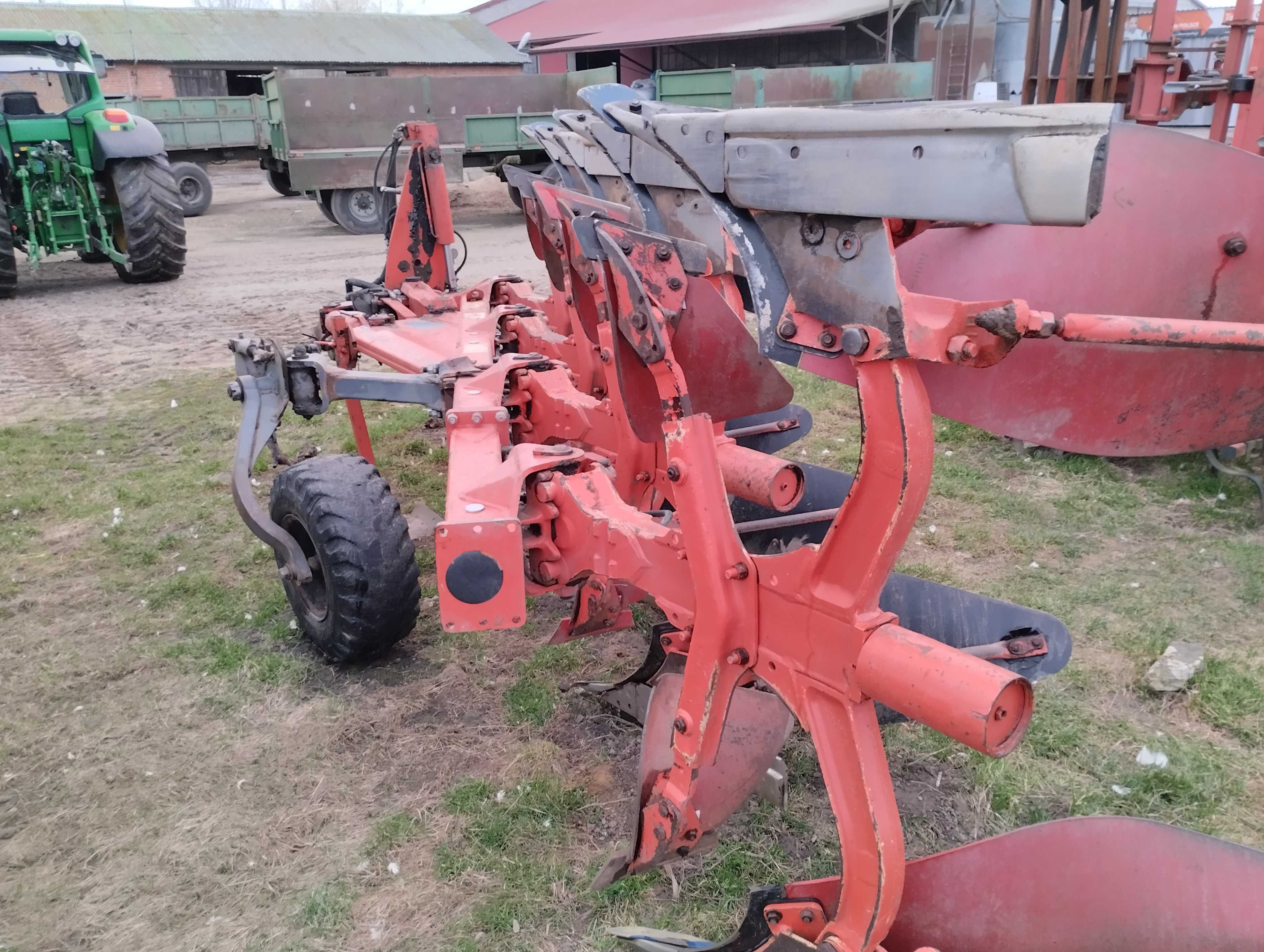 Pług Kuhn 121 Vari-master