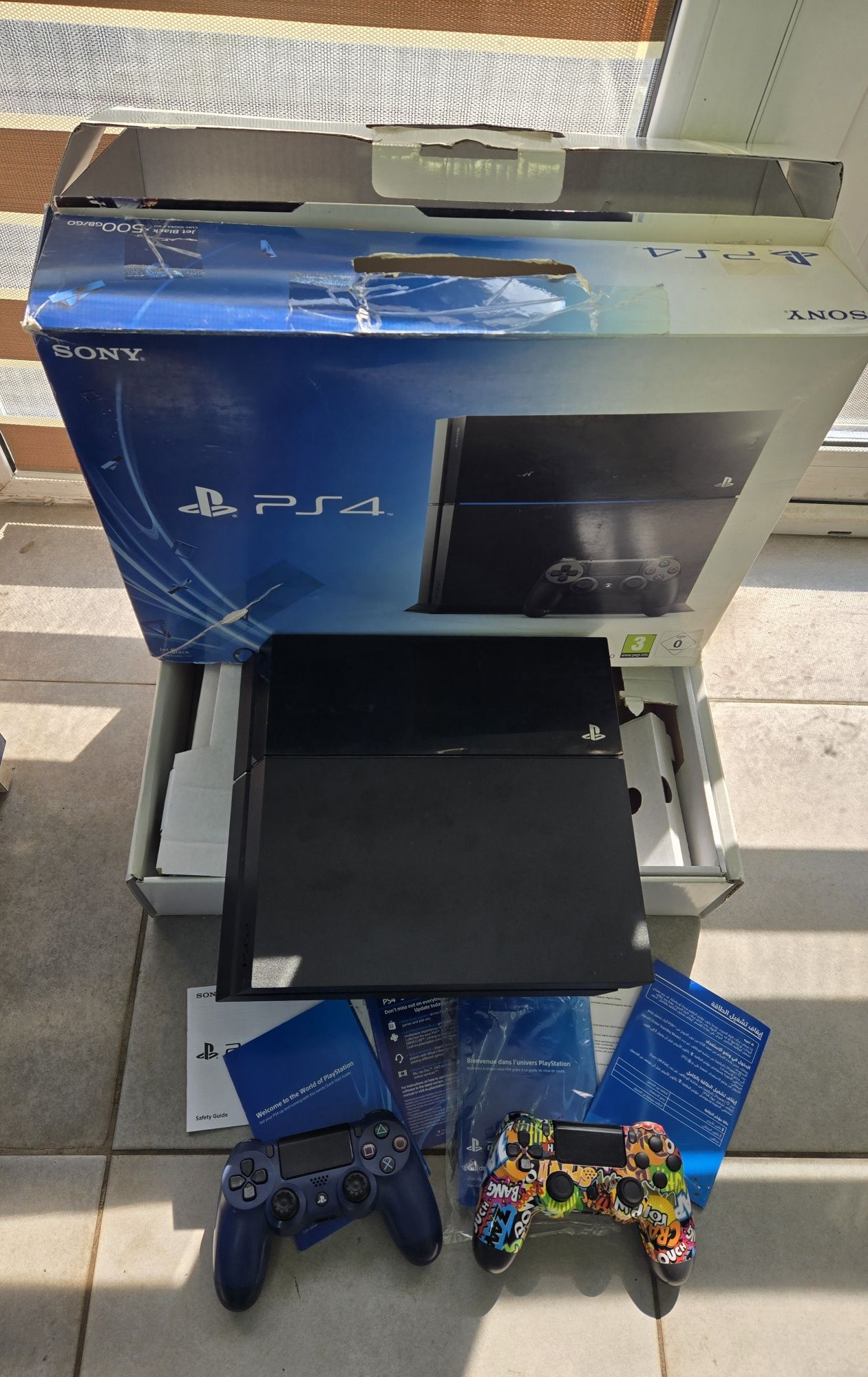 Продам Sony PlayStation 4 1tb