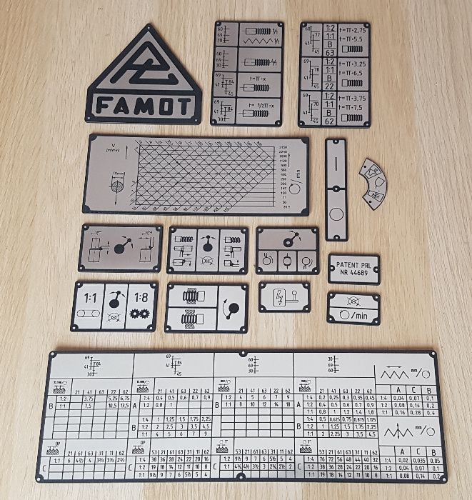 Tokarka TUM-25 B Tabliczki Tabliczka Tabela Gwintów