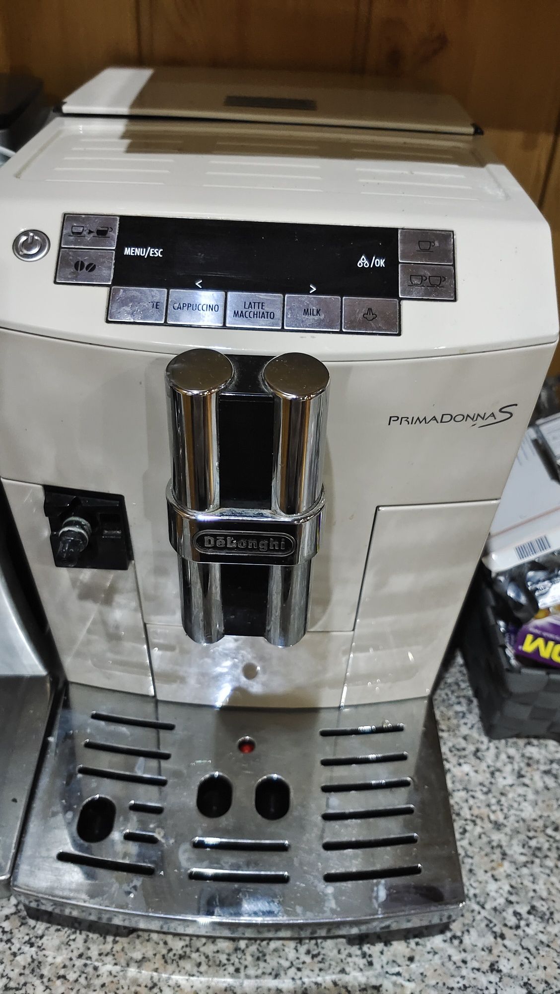 Ekspres DeLonghi PRIMADONNA S