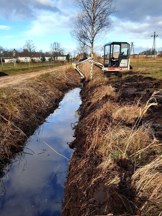 Prace ziemne Bobcat E19