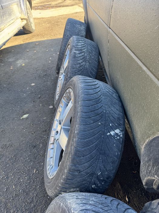 Диски T5 Титани легкосплавні 5*120 р18 шини 245/45/18