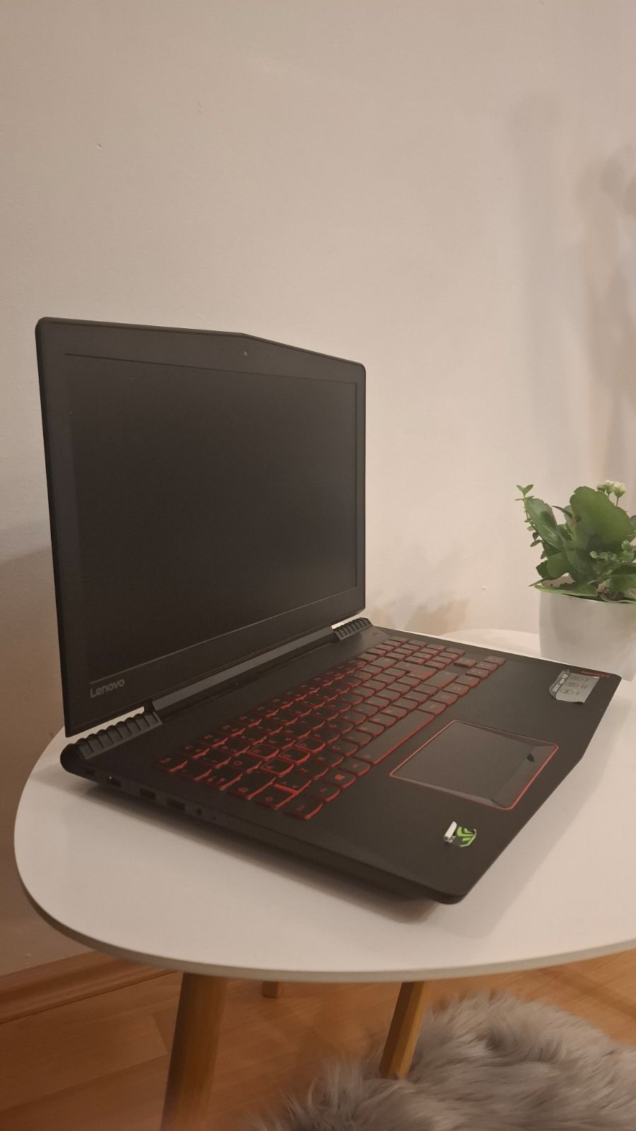 Laptop Lenovo Legion Y520