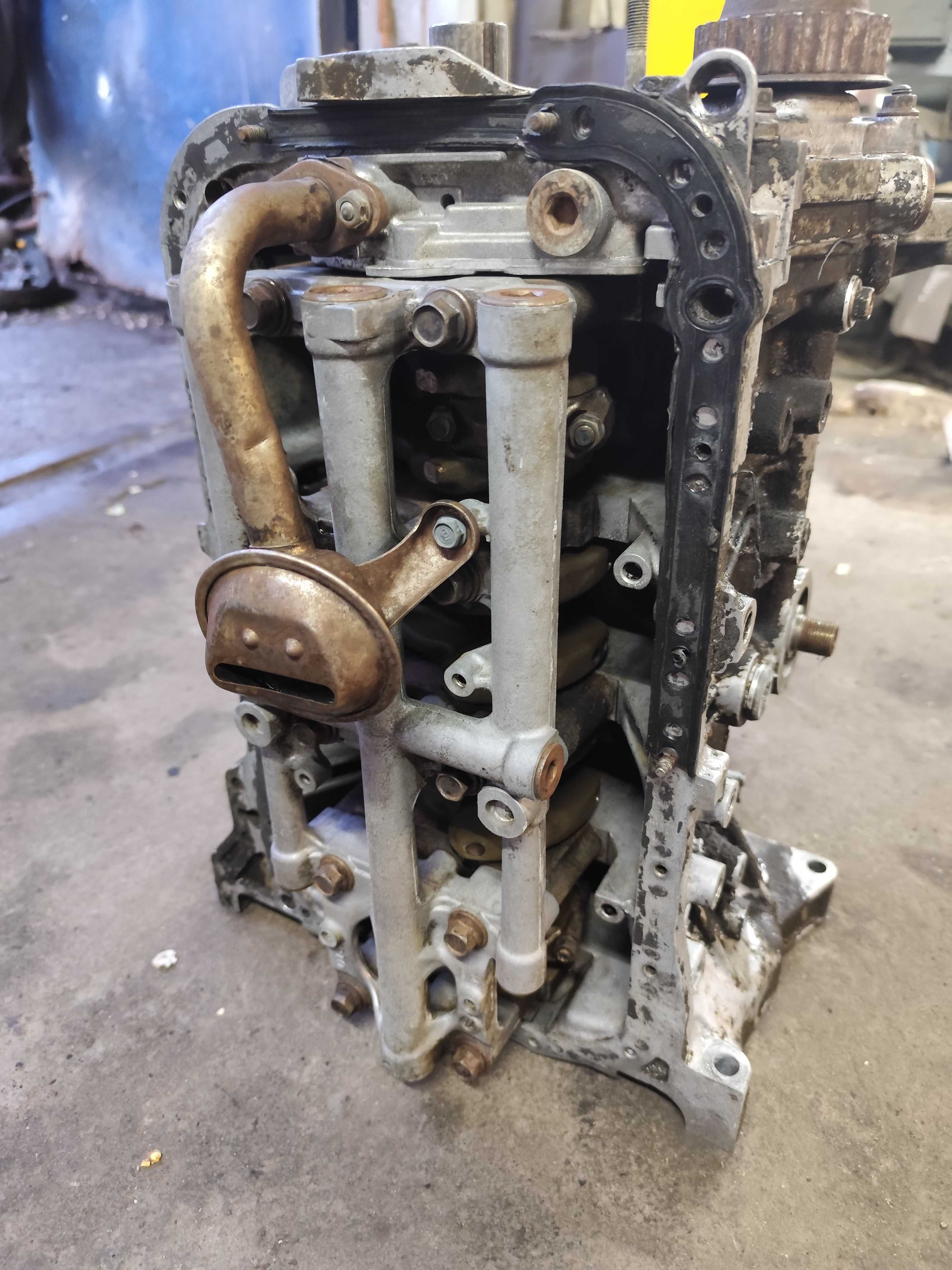 Продам мотор,запчастини Ф18а3 (f18a3) на аккорд 5