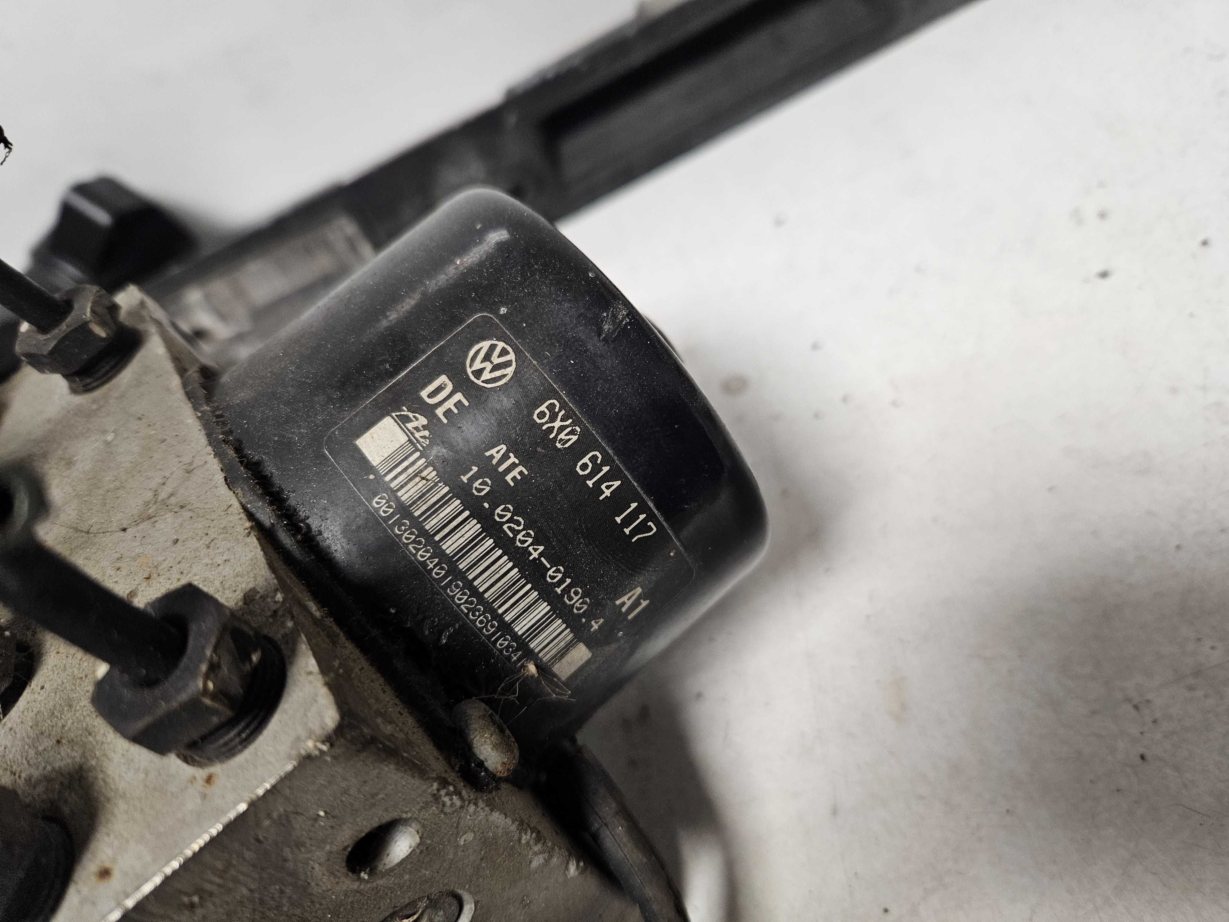 6X0,9073,79B pompa ABS VW