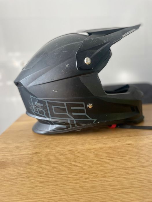 Vendo capacete acerbis