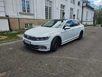 Volkswagen Passat B8 2.0 TSI 280KM, DSG Highline, Salon Polska, R-line