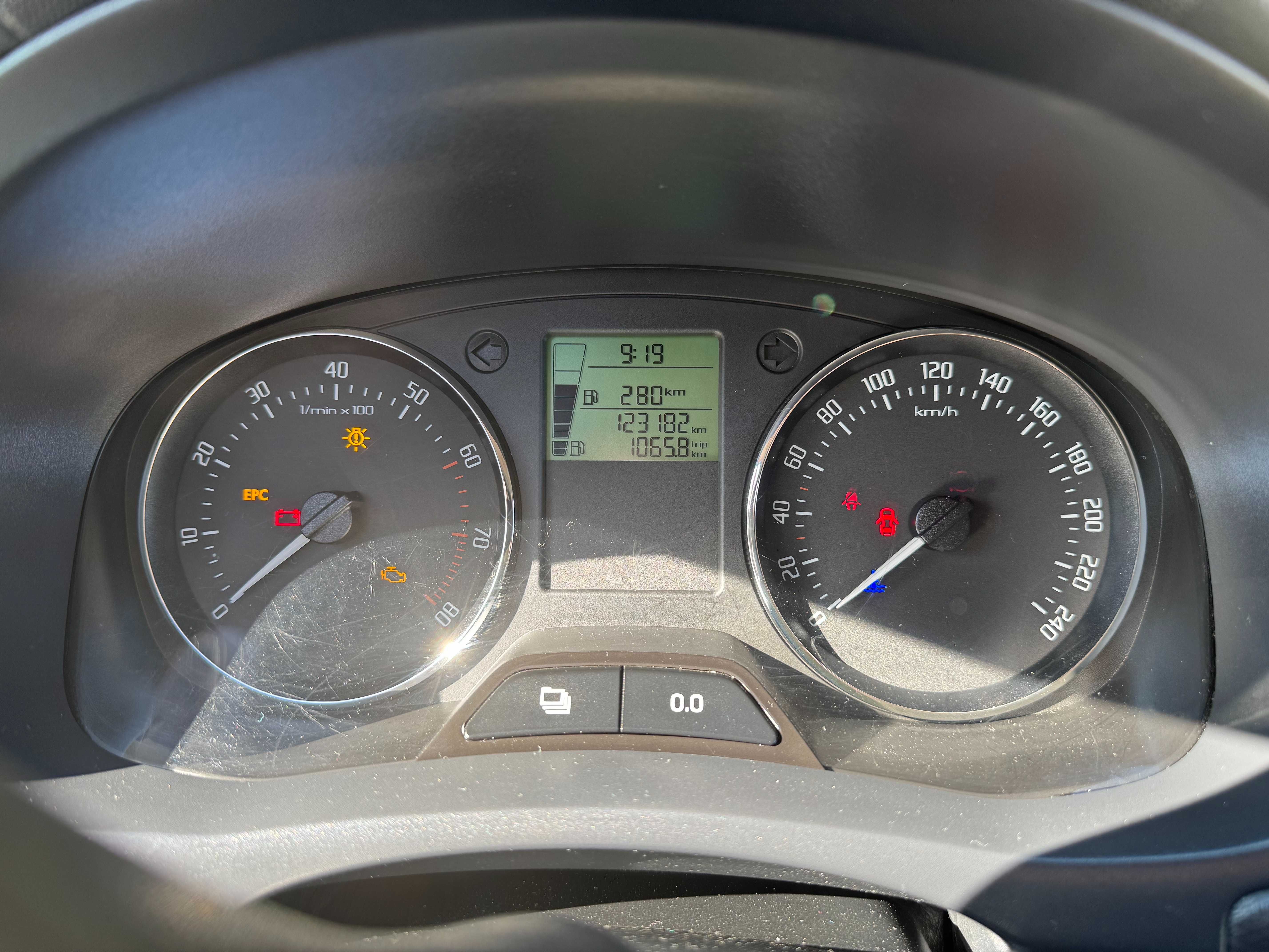 SKODA FABIA 1.2 - MONTE CARLO - Osoba prywatna - Niski przebieg