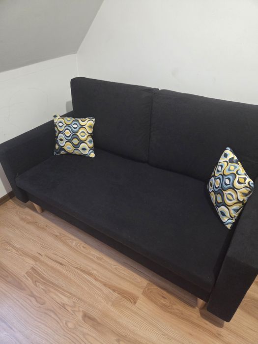 Sofa rozkładana 130x80 po rozłożeniu 130x140cm.