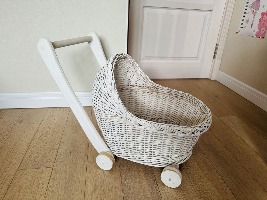 Продаю дитячу коляску