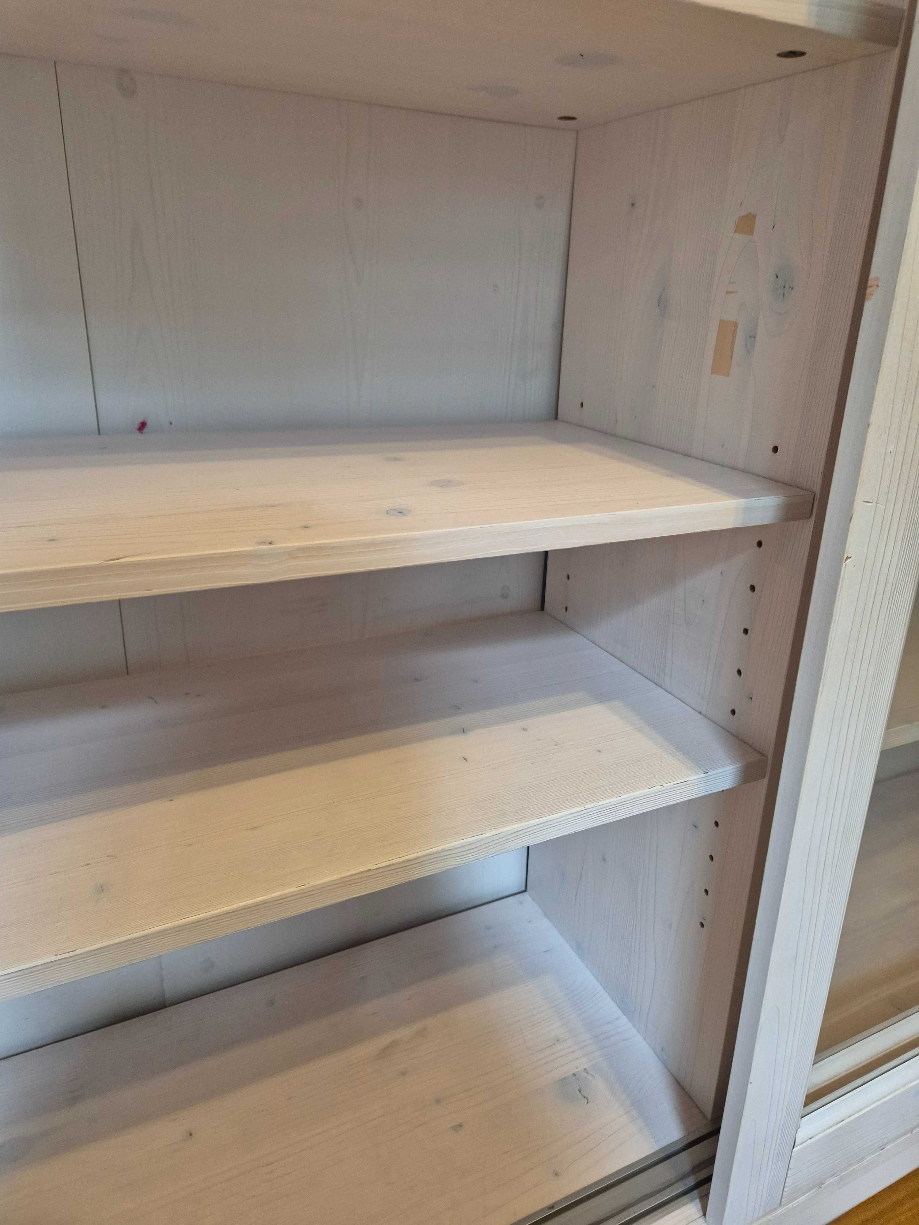 Witryna IKEA Idasen biała