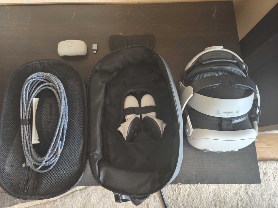 Окуляри віртуальної реальності Oculus Meta Quest 3 128GB