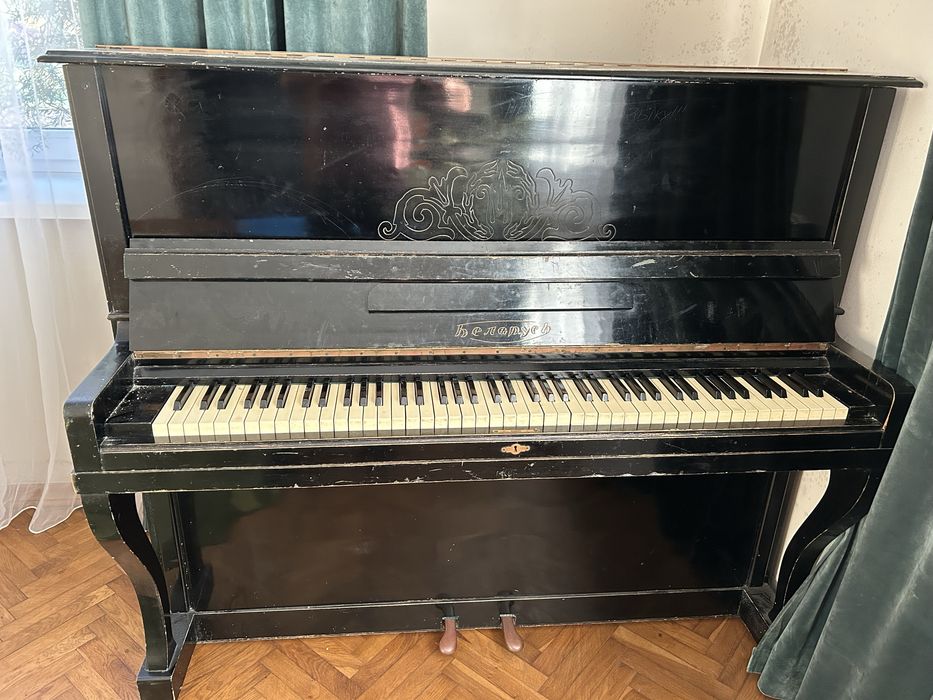 Віддам безкоштовно піаніно