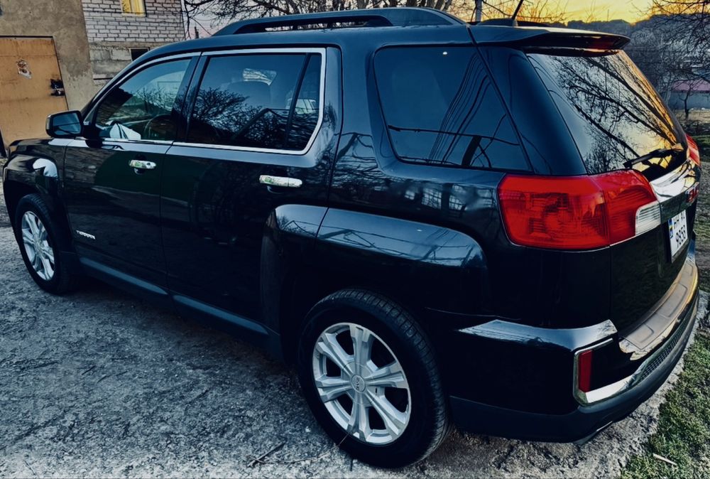 GMC TERRAIN  семейны внедорожник за свои деньги