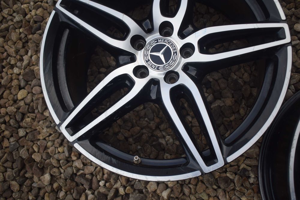 felga mercedes W238 E213 AMG 19" 9J ET49 5X112. A2134.012100