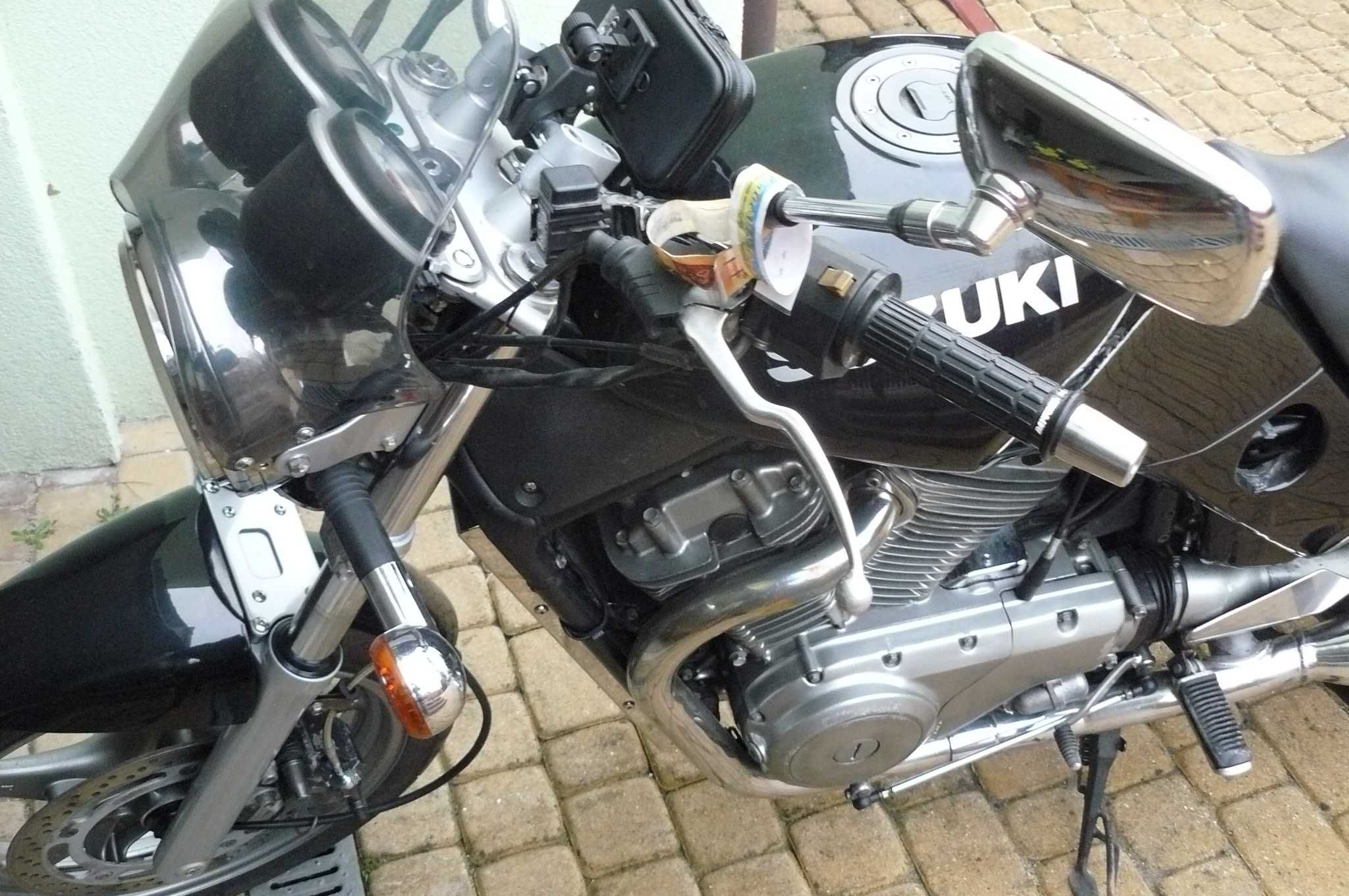 MOTOCYKL Suzuki vx 800 TANIO