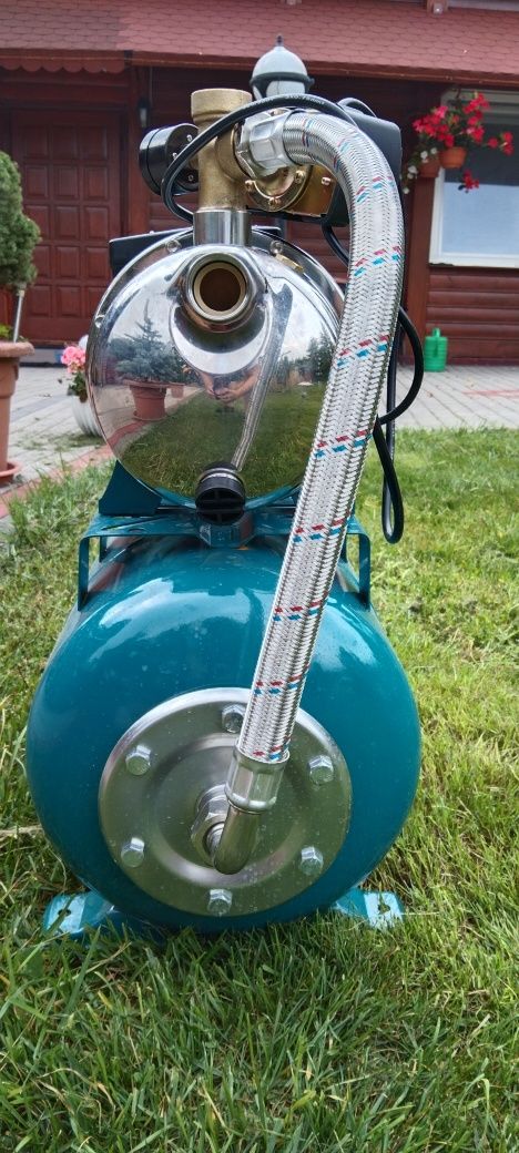 Pompa z hydroforem