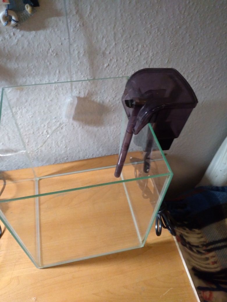 Akwarium z dopełnieniem