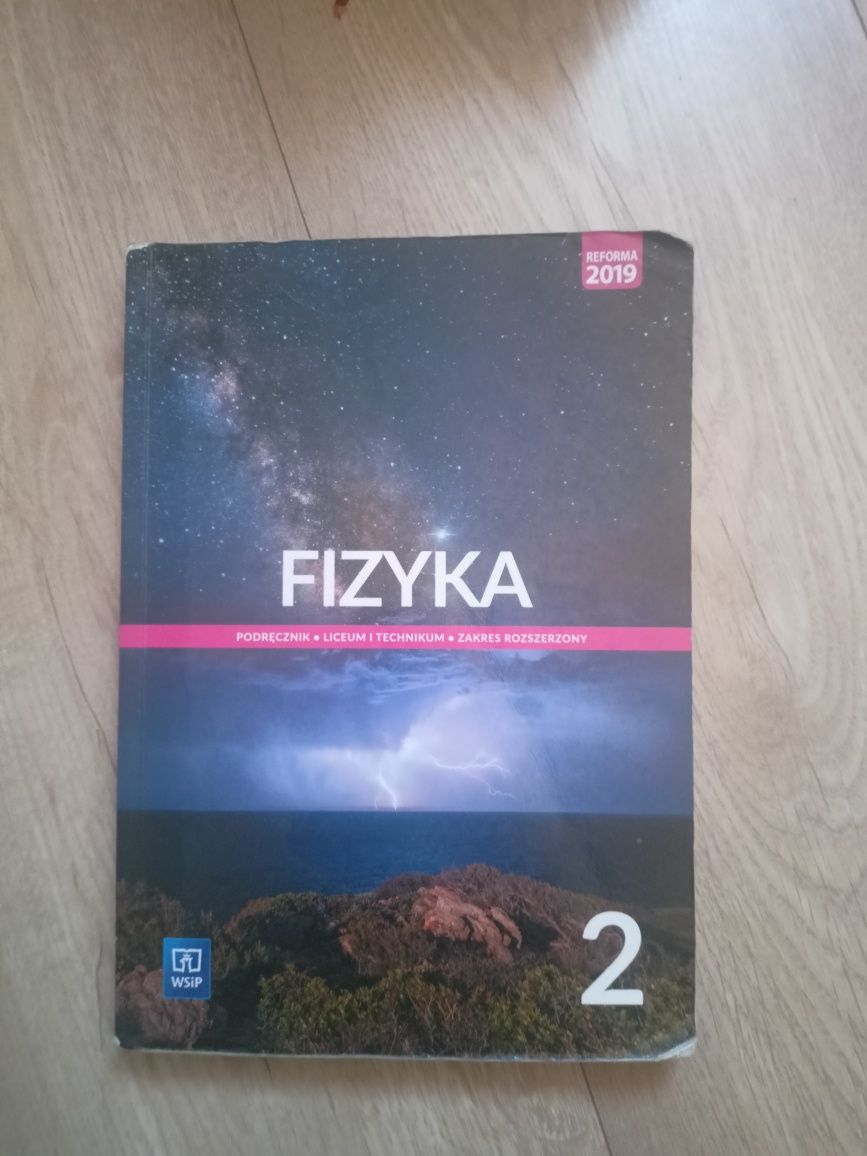 Fizyka 2 poziom rozszerzony