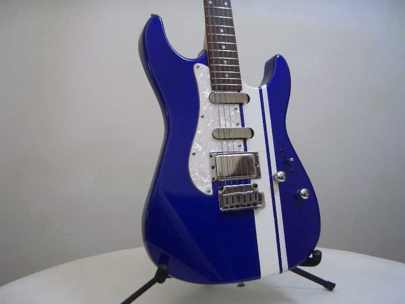 Guitarra nova, com garantia, JMS Blue & chrome