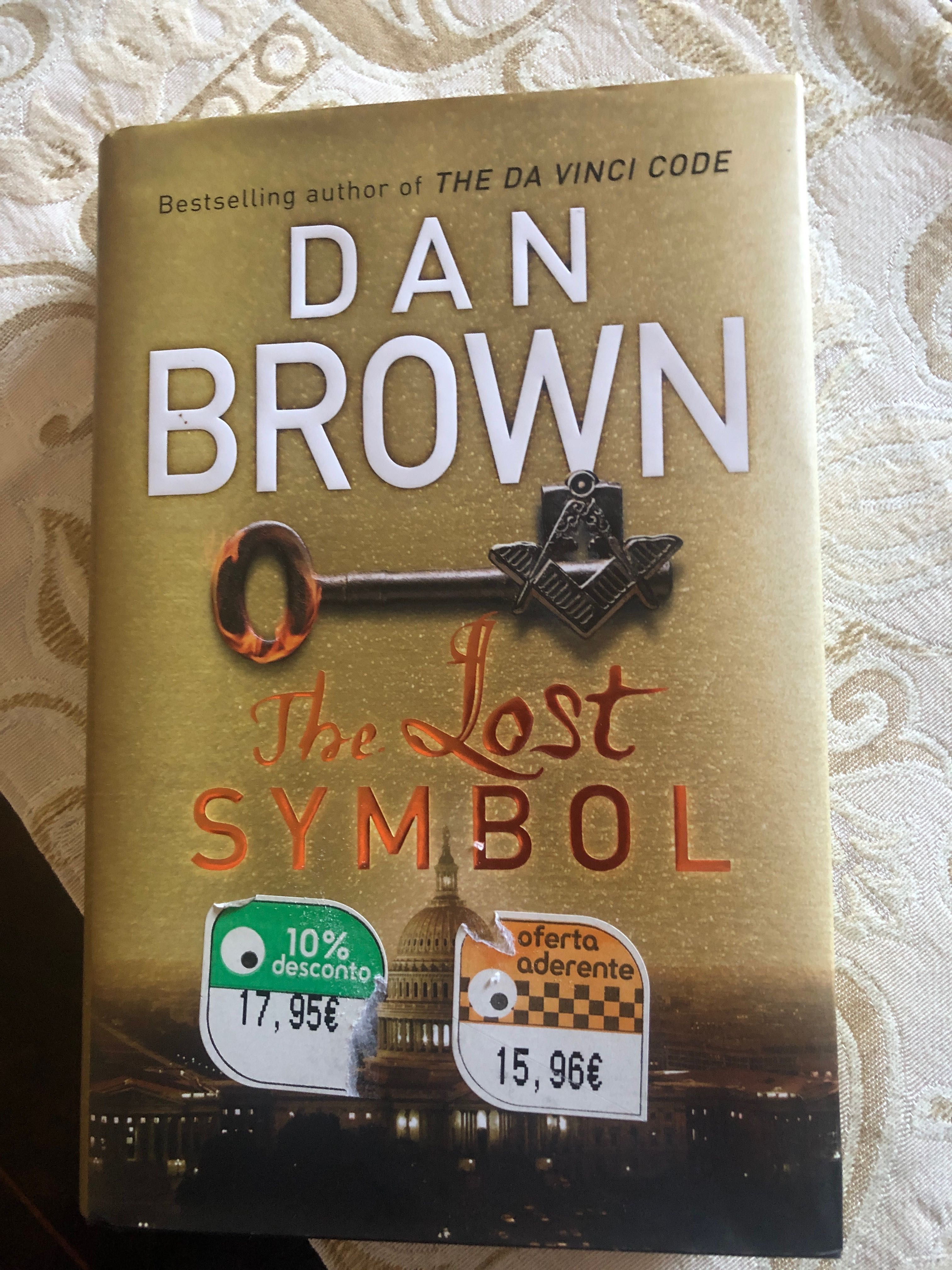 Dan Brown- the lost  symbol