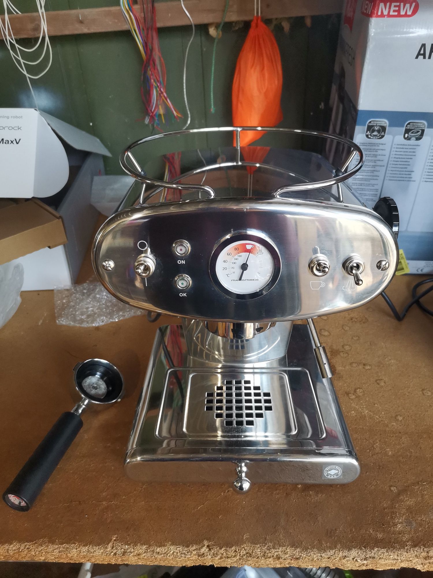 Máquina de Café ESE Pads X1 Trio em Aço Inoxidável