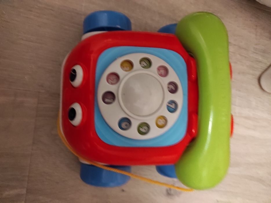 Telefon zabawkowy