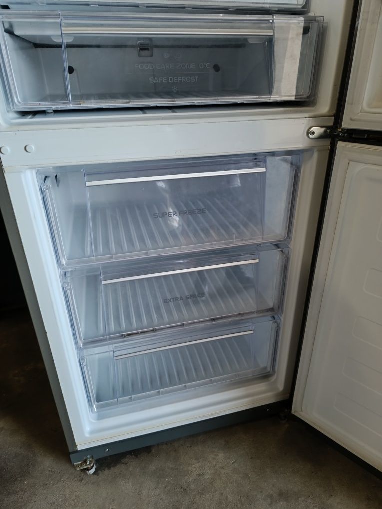 Frigorífico Combinado Hotpoint ARISTON