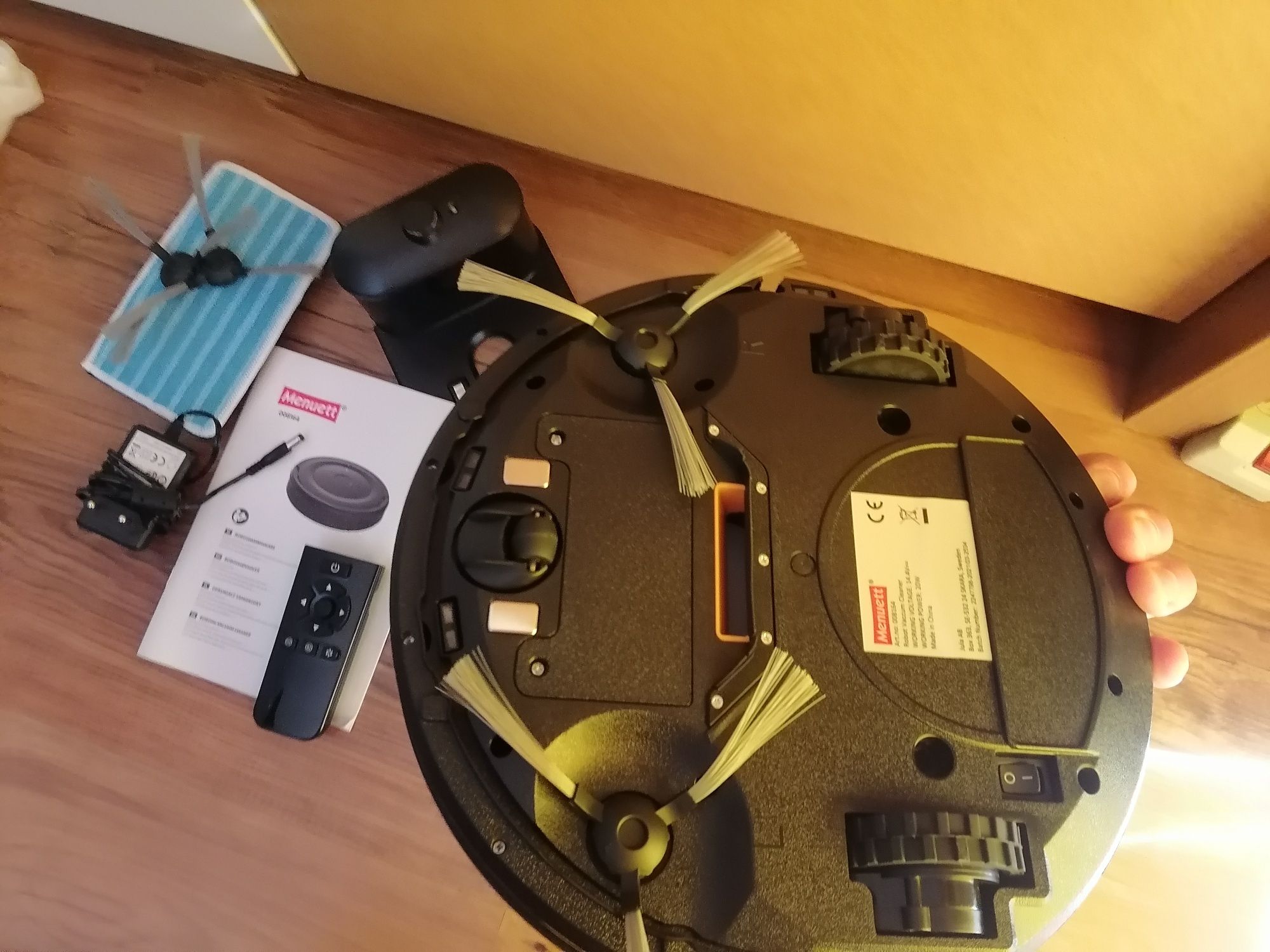 Robot sprzątający Menuett