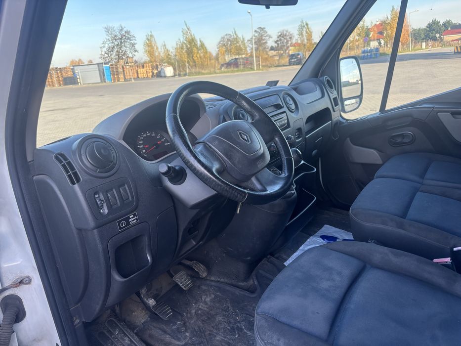 Master Kontener izoterma salon Polska 2.3 125KM klima