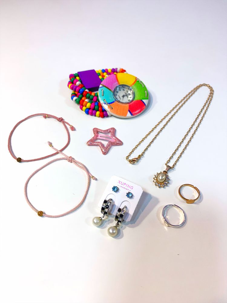 Детский набор бижутерии: серёжки, браслеты, колечки, часы, цепочка