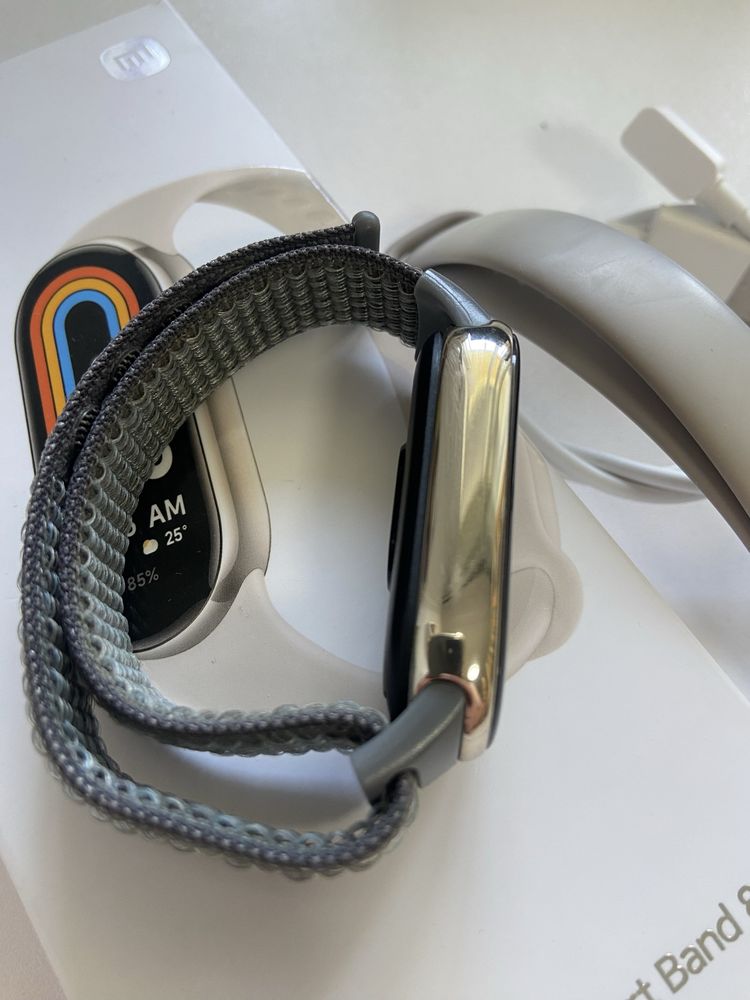XIAOMI Smart Band 8. Mi band 8