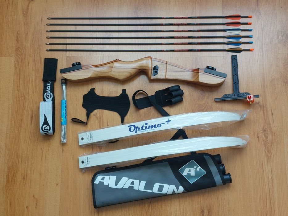 Łuk SF Optimo+ 28lbs 66" + akcesoria