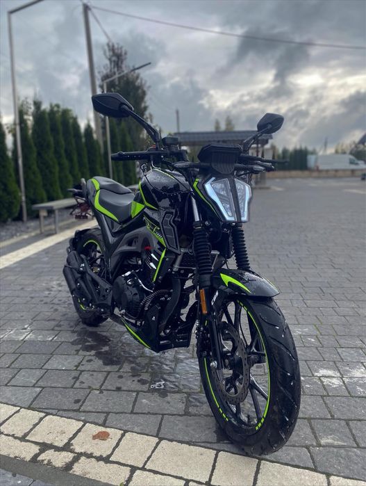 Мустанг ст 200