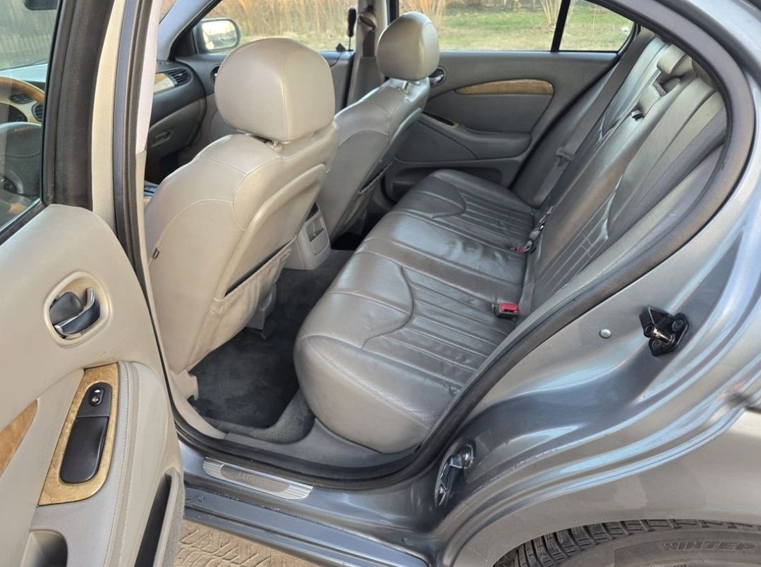 Jaguar s-tape 3.0 V6 Benzyna 2004r – Luksus i Klasyka! Zarejestrowany