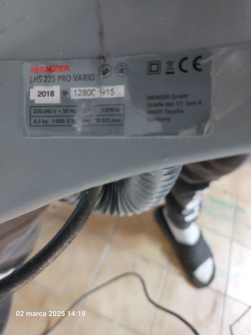 Menzer LHS 225 Pro - szlifierka do gipsu.