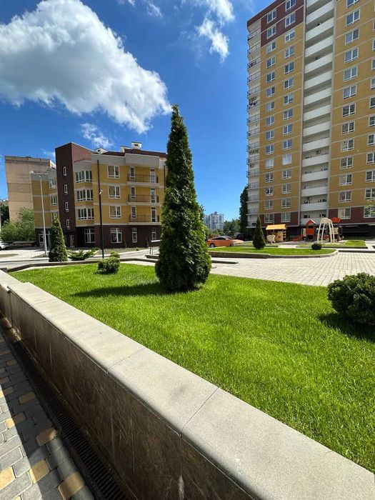 Продам 2-комн. квартиру в НОВОМ доме ЖК "Сан Сити" /Крымский Бульвар