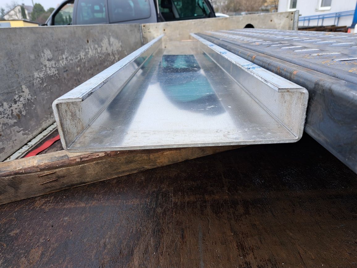 Deska aluminiowa podłogowa panel autolaweta
