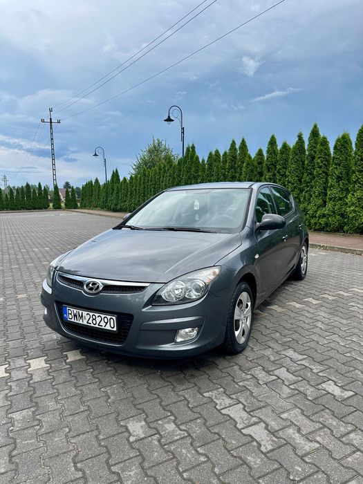 Hyundai i30 2011 idealny stan jak nowe