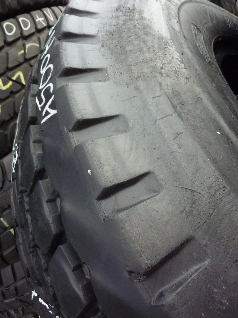 2xOpona używana przemysłowa 525/80R25 20.5R25 BRIDGESTONE 2100zł W2106