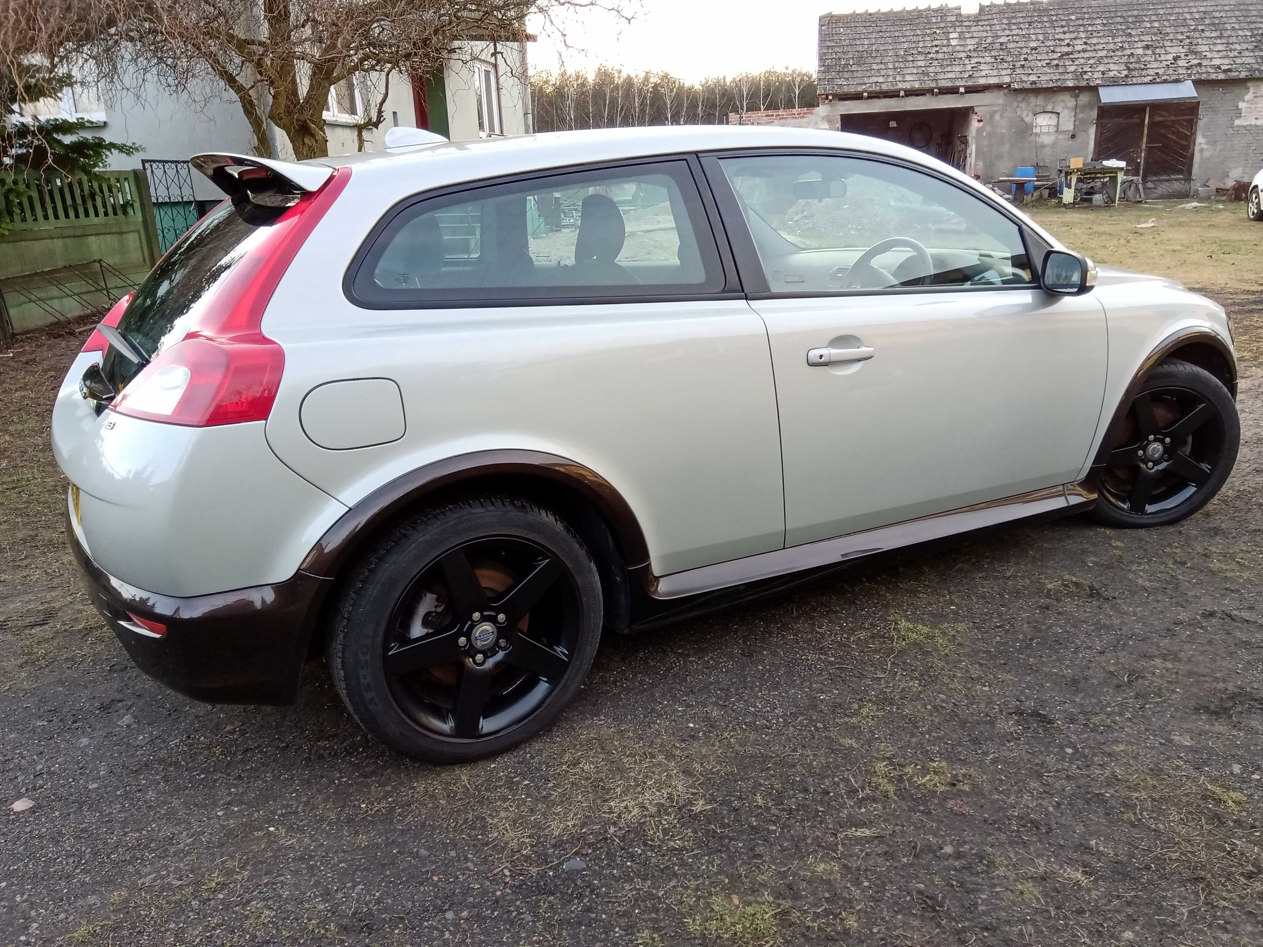 Volvo C30 R Design 1,8 Benzyna 125km 2008R 481-16 Czesci 442-16 Czesci