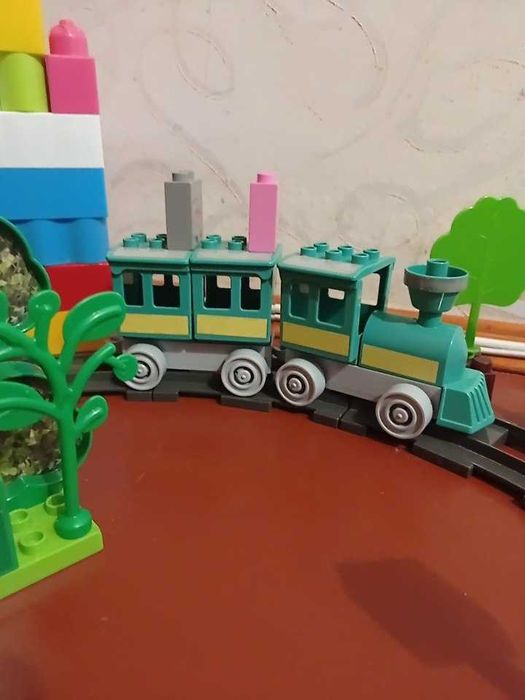 Дитяча залізниця, конструктор